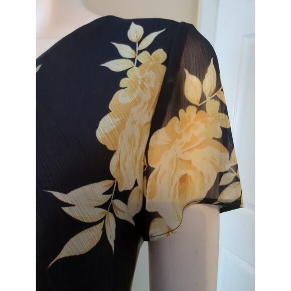 STUDIO I PETITE Two Piece Blouse Skirt Set Yellow Black and Cream Women size 10P - Picture 2 of 11